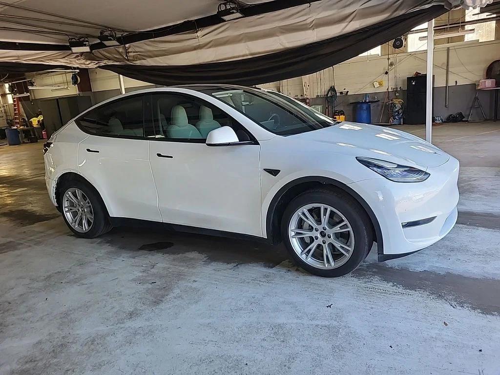 tesla model y 2023 7SAYGDEE6PF592433 image tesla model y 2023 7SAYGDEE6PF592433 image
